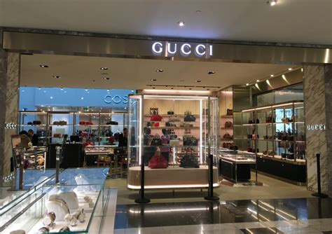 gucci com canada